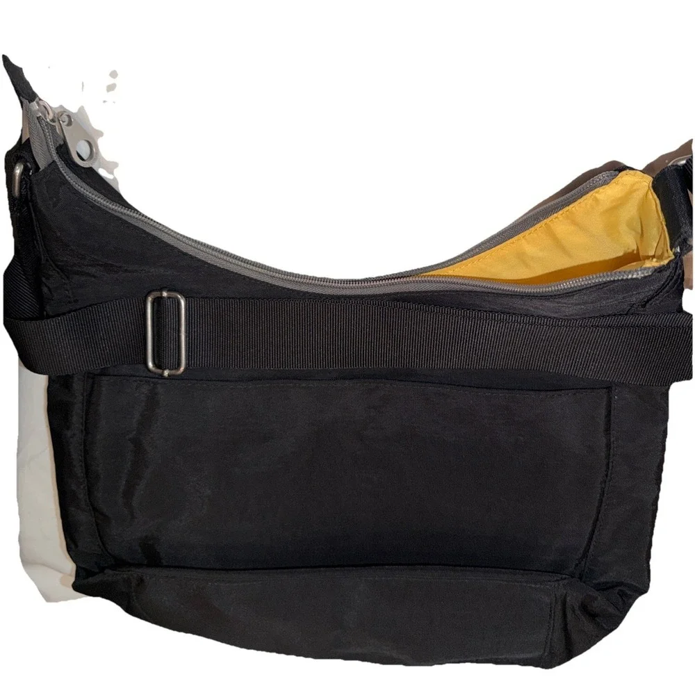 Baggallini Cargo Hobo Bag Black Lightweight Travel Zipper‎ Excellent Condition